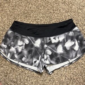 Size 10 2.5 inch Lululemon shorts